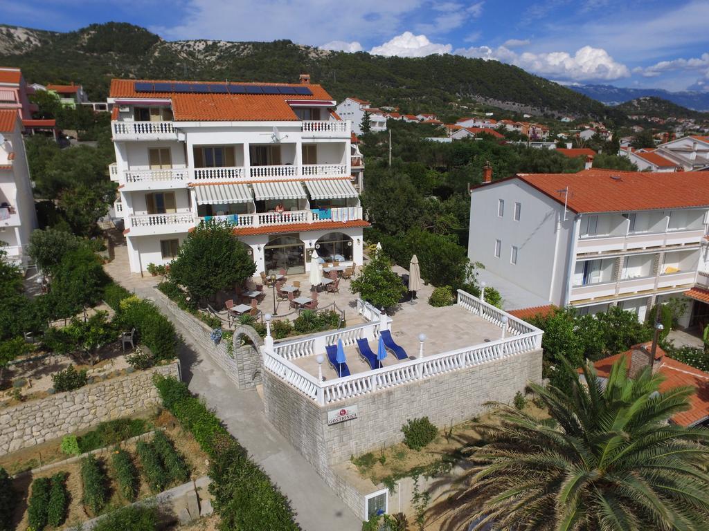 Apartments And Rooms Vinko Barbat na Rabu Luaran gambar